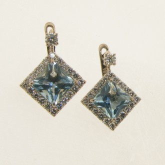 ED0470 Aquamarine & Diamond Ring
