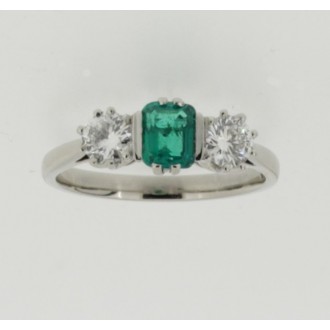 MS6519 Emerald & Diamond Three stone ring