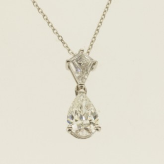 MS6885 Diamond Pendant