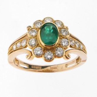 MS2392 Emerald & Diamond Cluster Ring