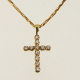 MS3742 Diamond Cross Pendant